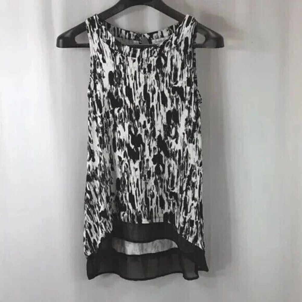 Christopher & Banks size small black white top *